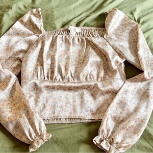 Monteau Elegant Floral Beige Blouse